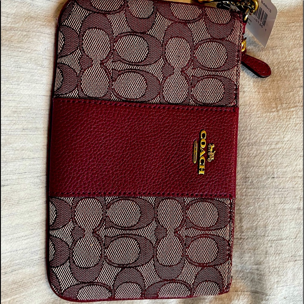 Wristlet